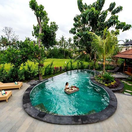 Puri Kobot Hotell Ubud Exteriör bild