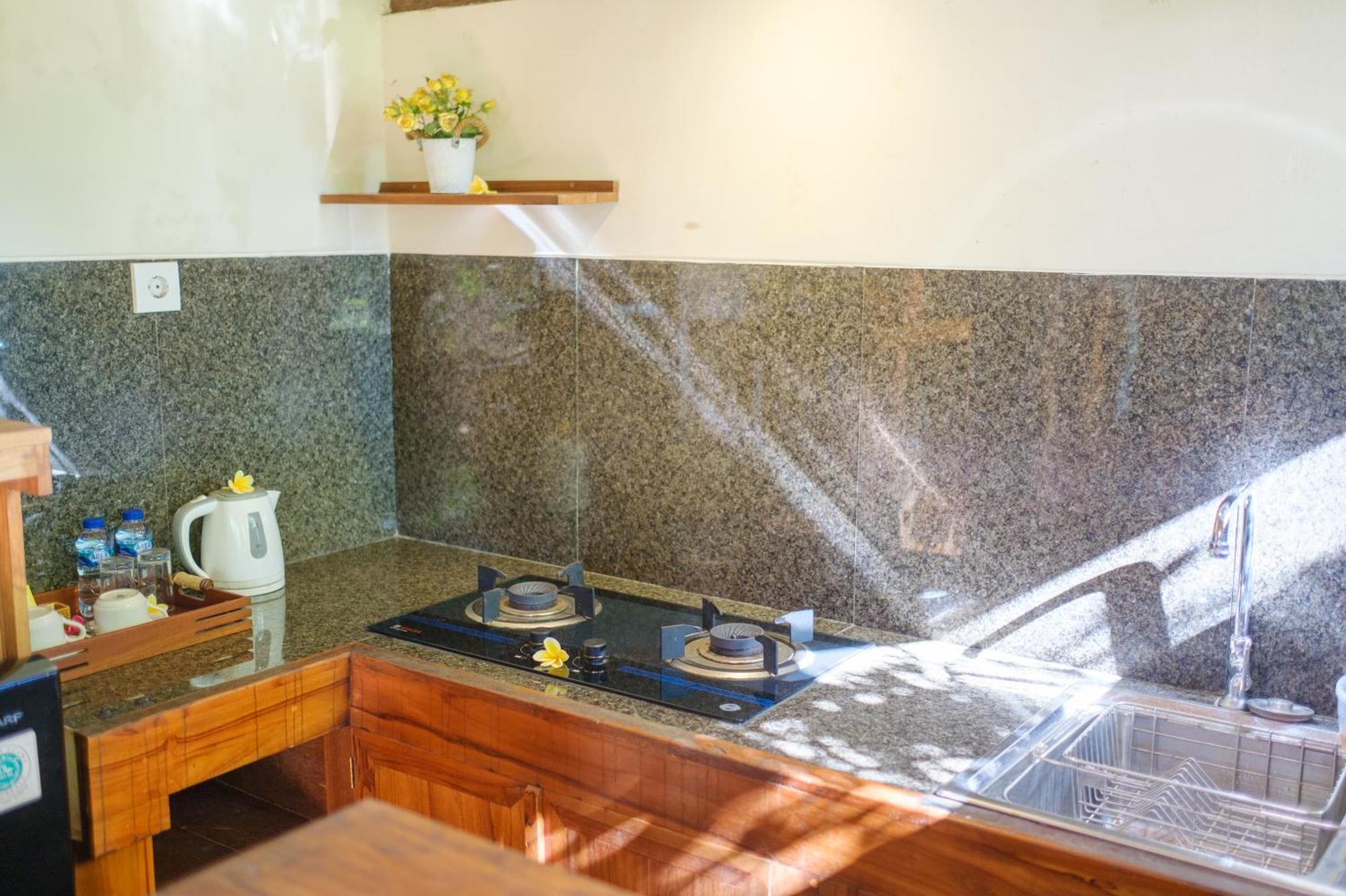Puri Kobot Hotell Ubud Exteriör bild